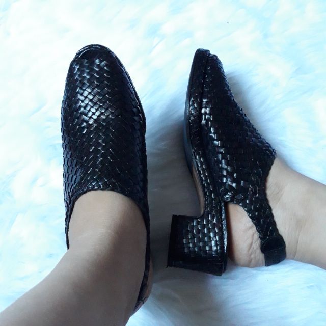 Giày da đan size 36-37 mỏng