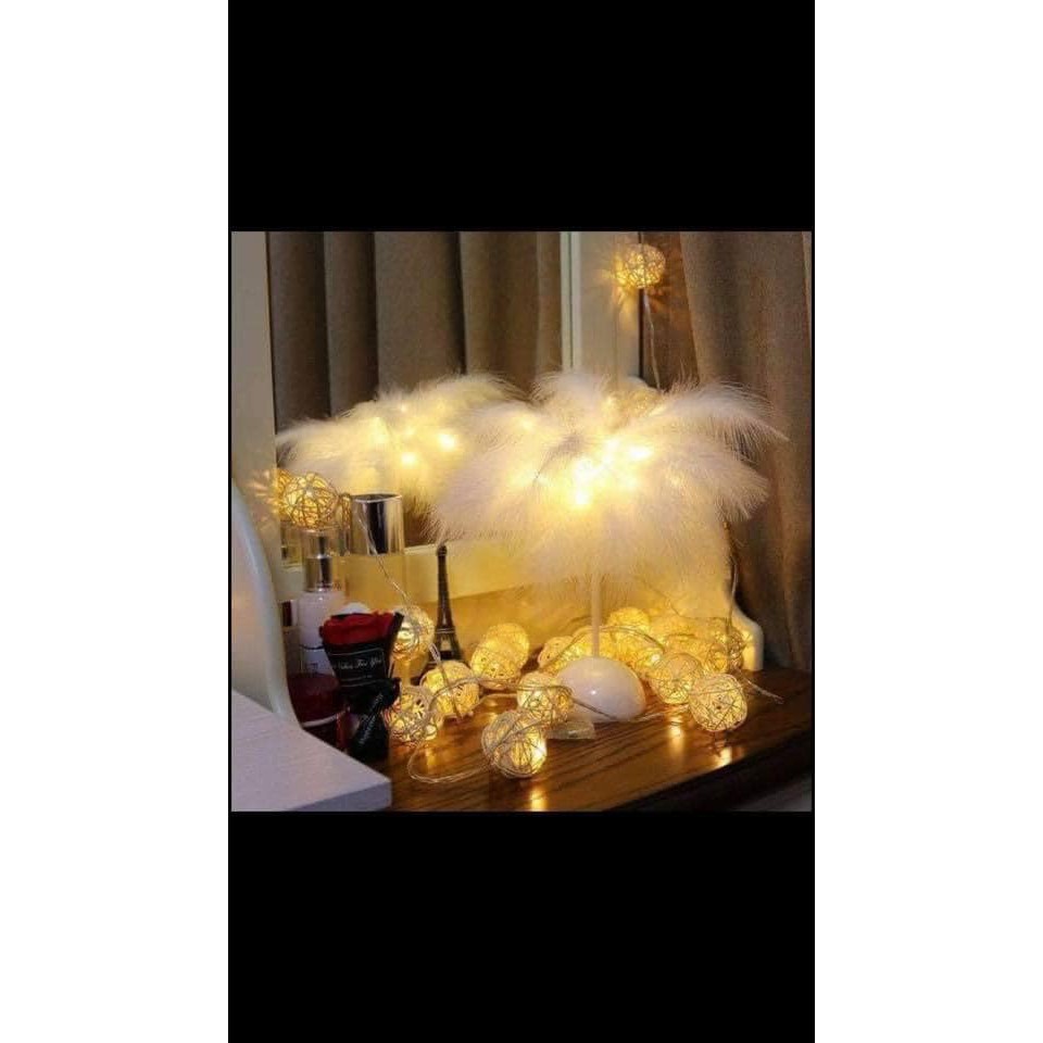 Đèn Ngủ Lông Vũ