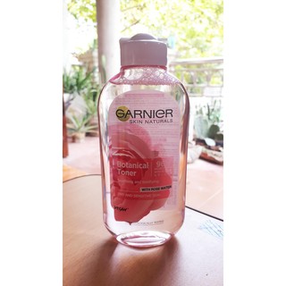 Nước hoa hồng Garnier 200 ml