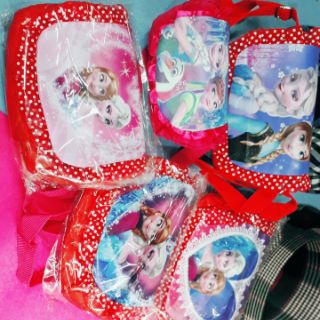 TÚI ĐEO CHÉO BÉ GÁI ELSA & HELLO KITTY