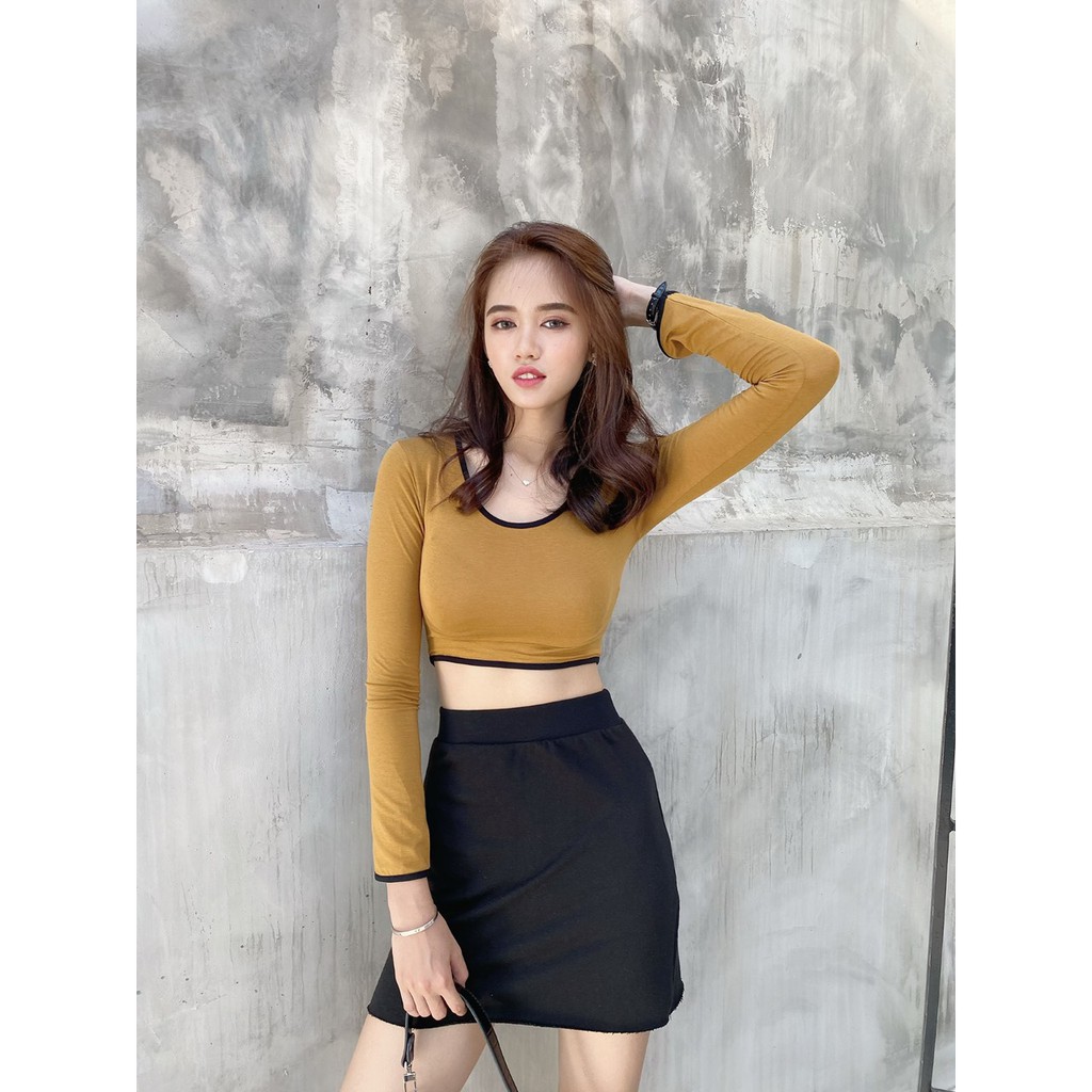 Áo Croptop Tay Dài Cổ Tròn Ôm Body Chất Thun Co Giãn Tốt Mati House - YA036180