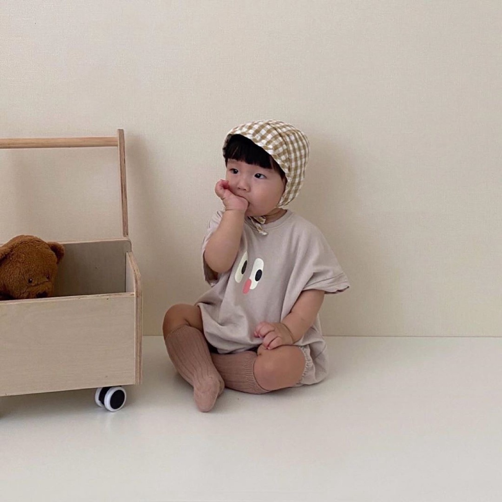 Áo liền quần ngắn tay in hình đôi mắt đáng yêu cho bé