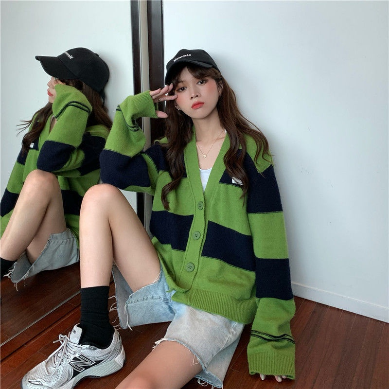 Áo Khoác cardigan Dệt Kim Tay Dài Cổ Chữ V Dáng Rộng Họa Tiết Kẻ Sọc Thời Trang Mùa Thu Mới Cho Nữ