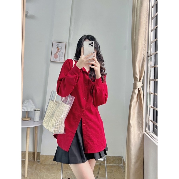 Áo sơ mi đỏ dáng rộng chất liệu đũi