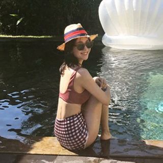 Bikini cột nơ caro đỏ( kèm hình thật)