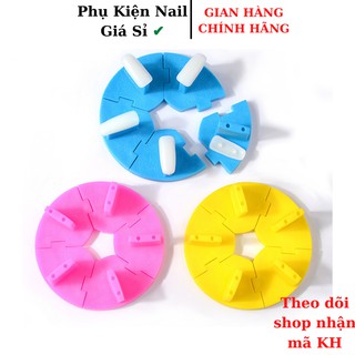 Đế gắn móng tập vẽ, tập sơn