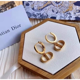 Khuyên tai CD titan cao cấp