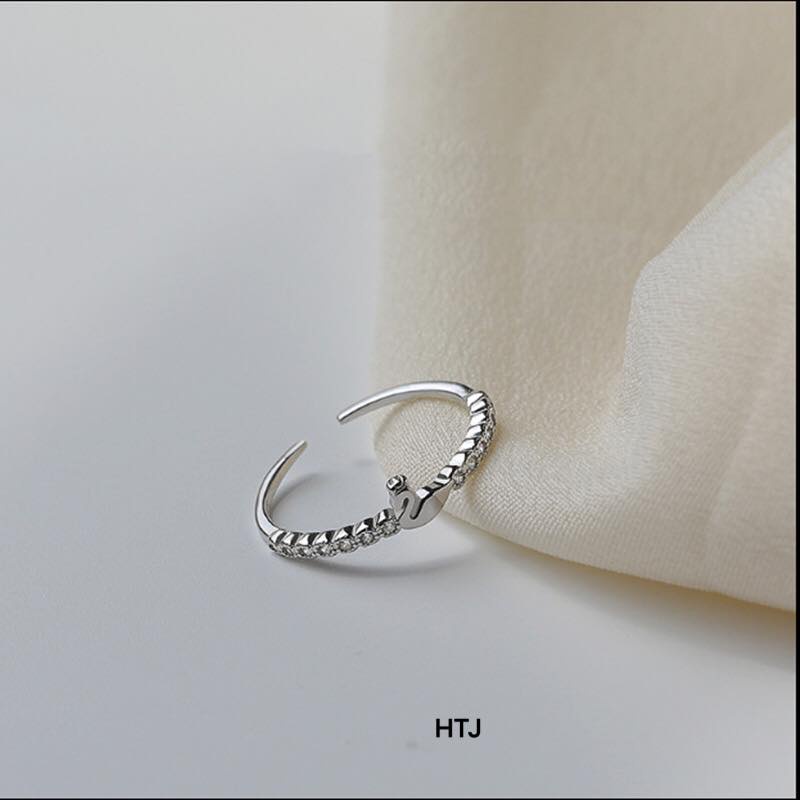 NHẪN BẠC TA MẪU MỚI HOT TREND