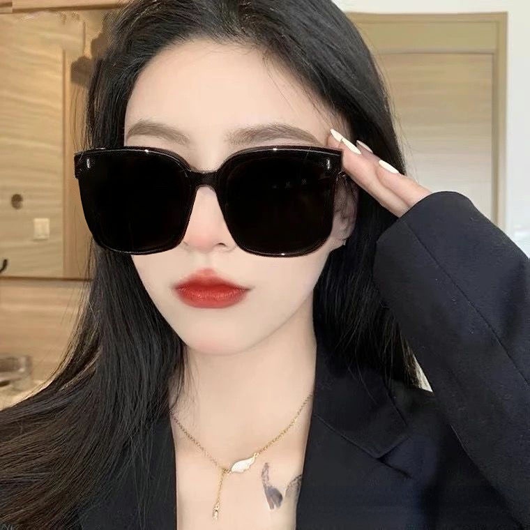 Kính Mát Gọng Tròn Chống Tia UV Phong Cách Hàn Quốc Dành Cho Nữ