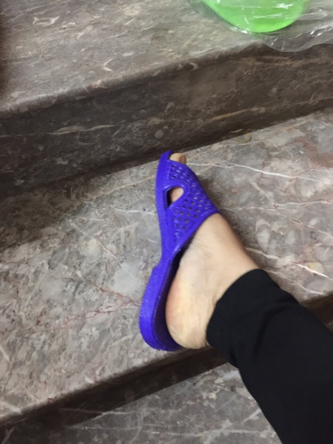 Dép tổ ong xanh dương đậm size 35 đến 42