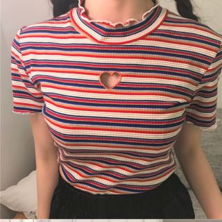 Áo trái tim sọc thun gân ulzzang