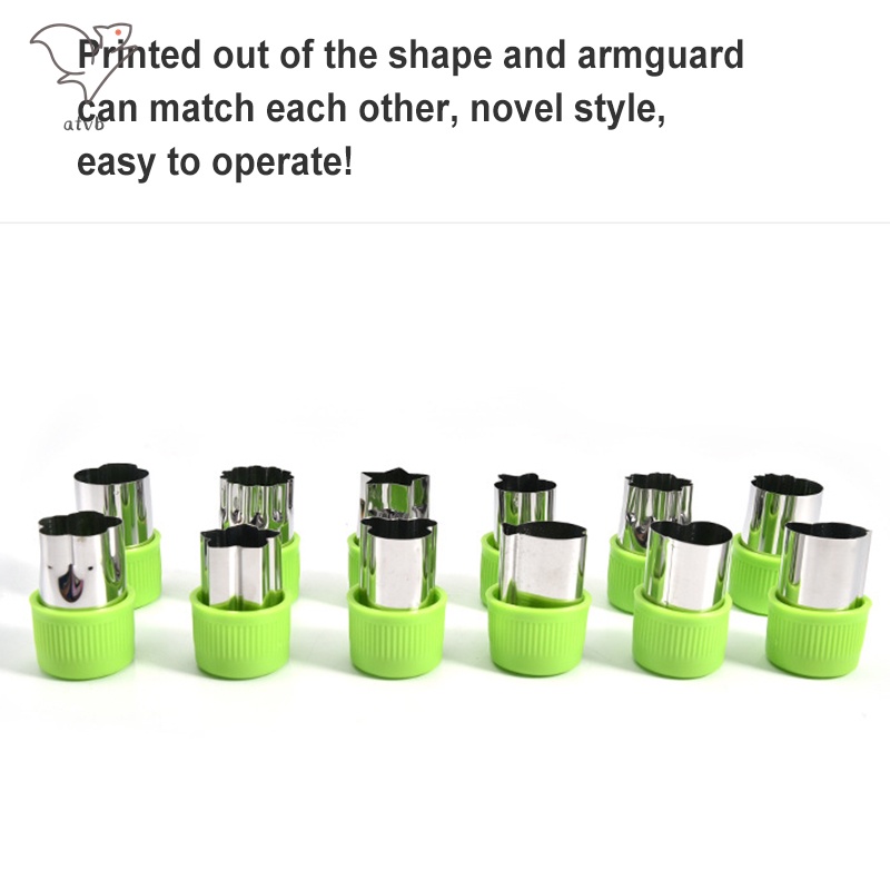 Bộ 12 Khuôn Cắt Rau Củ Quả Làm Bánh Quy/Sushi/Trái Cây 12 Ngăn Hình Bông Hoa/Ngôi Sao