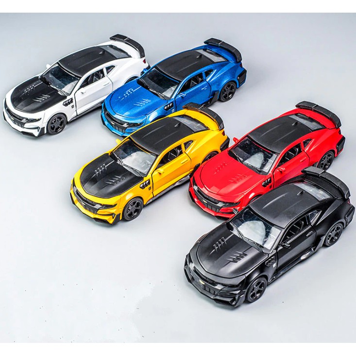 XE MÔ HÌNH siêu xe Chevrolet Camaro "Bumblebee Transformer" tỷ lệ 1:32