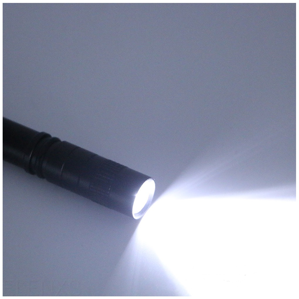 Đèn pin hình cây bút cứng chống trượt không thấm nước sử dụng pin AAA tiện dụng