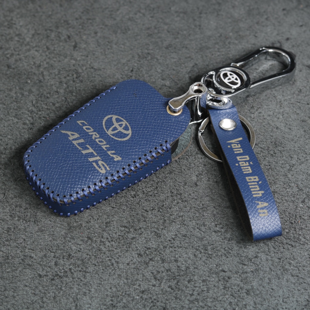 Bao da móc khoá bọc ốp chìa khóa xe ô tô Toyota Altis 2022, da bò, nhiều màu, khâu thủ công To28AT