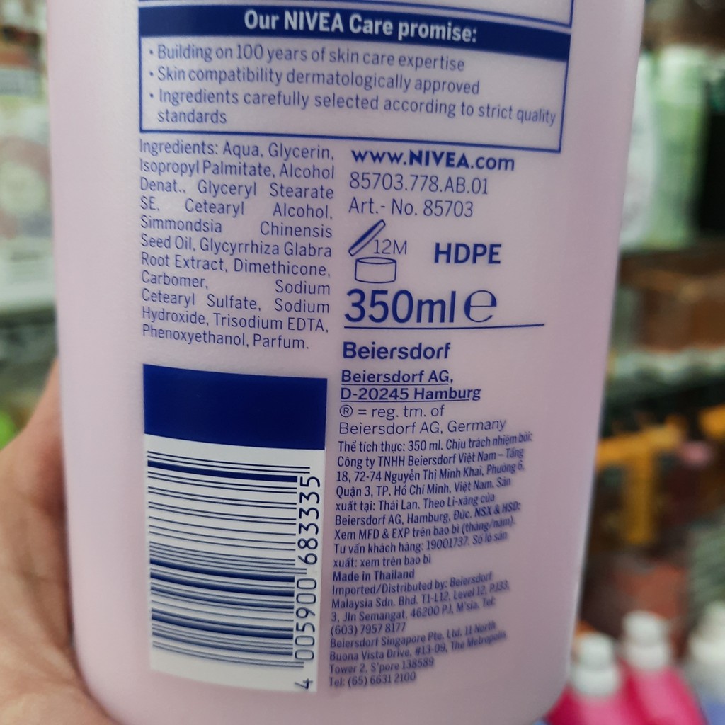 Sữa Dưỡng Thể Nivea Lotion Dewy Sakura & Oil Dưỡng Trắng Từ Dầu Jojoba 350ml