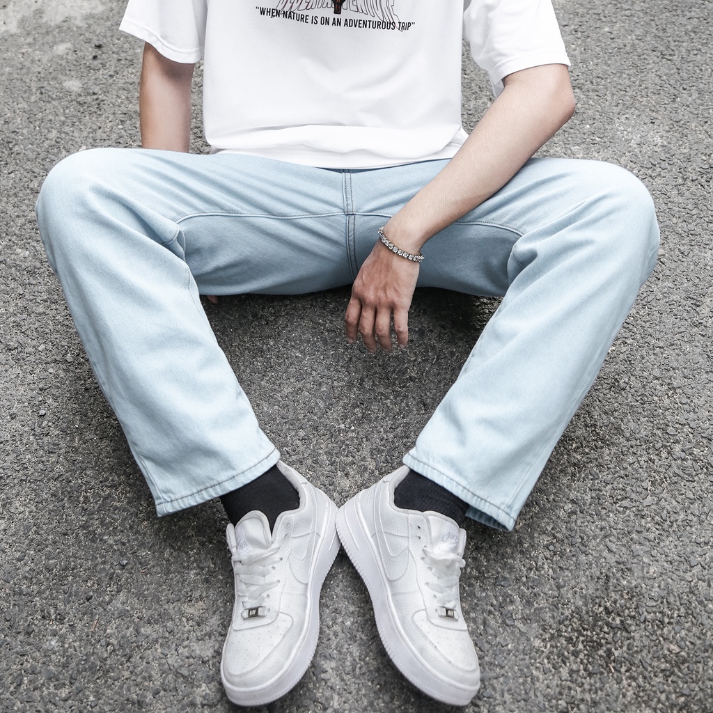 Quần Baggy Trơn Ống Suông Đứng - Chất Vải Jeans Cao Cấp Mềm Mịn - Unisex Nam Nữ Hot Trend Dễ Phối Đồ - Màu Xanh Nhạt 3