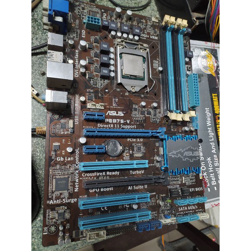 Mainboard Asus P8B75-V