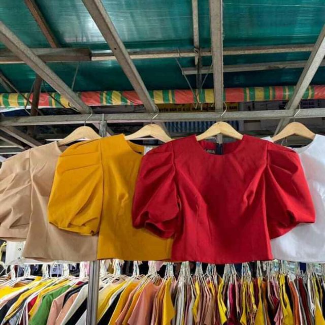 Áo croptop tay phồng