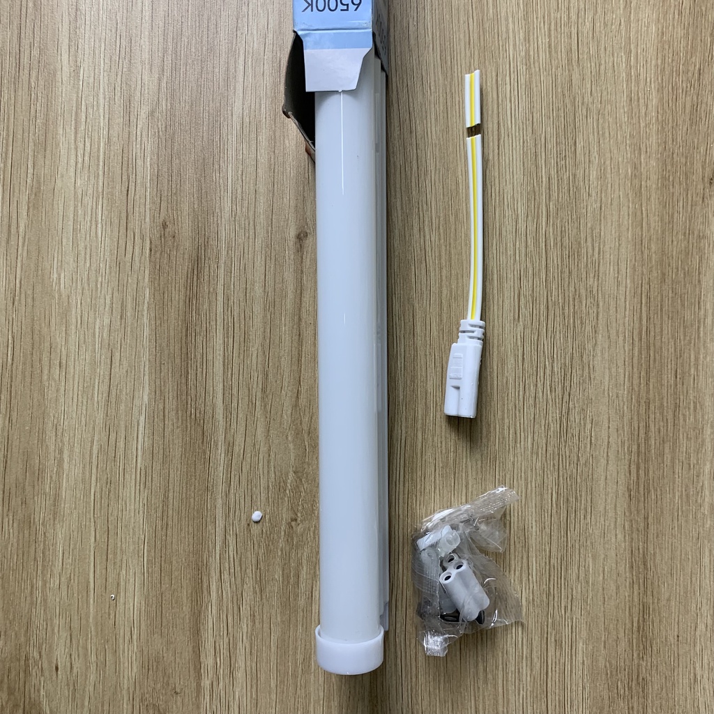 Đèn LED T5 liền máng 1M2 FSL tiết kiệm điện