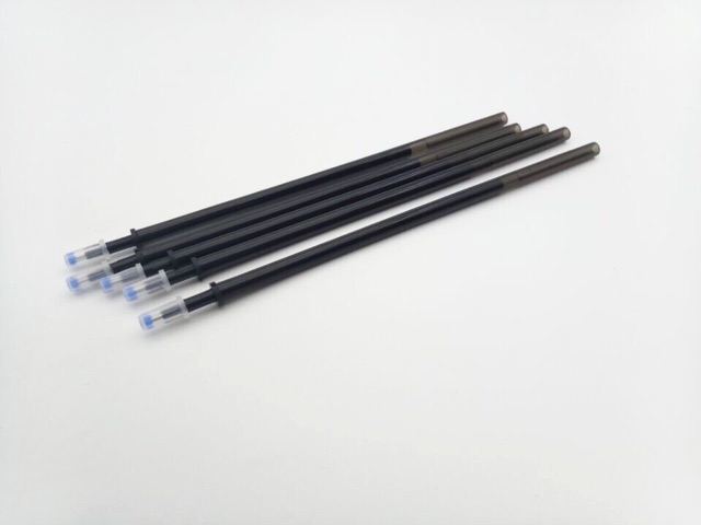 10 ngòi bút là ủi bay màu