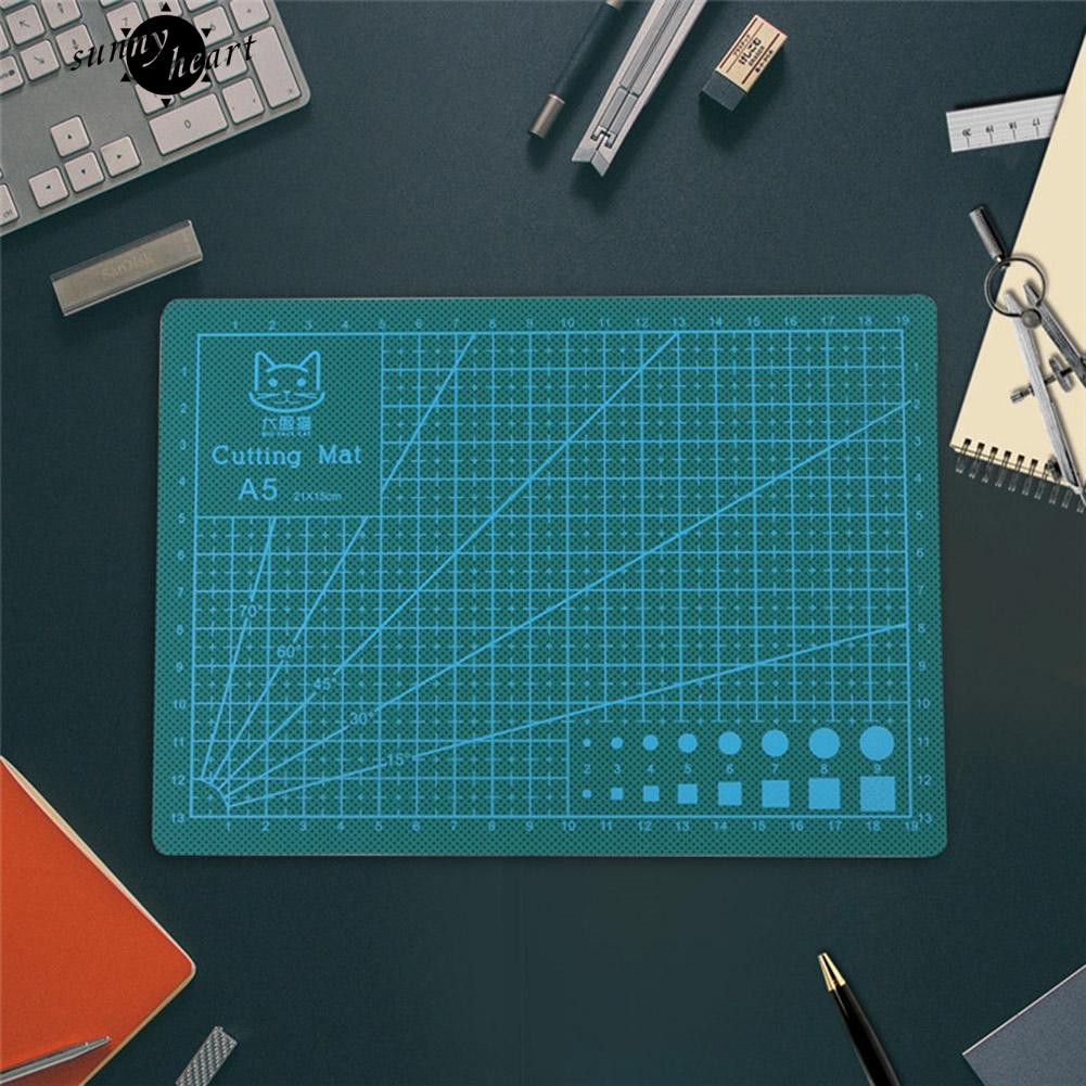 Thảm Cắt Đa Năng 21Cmx15Cm Bằng Nhựa Pvc Cao Cấp