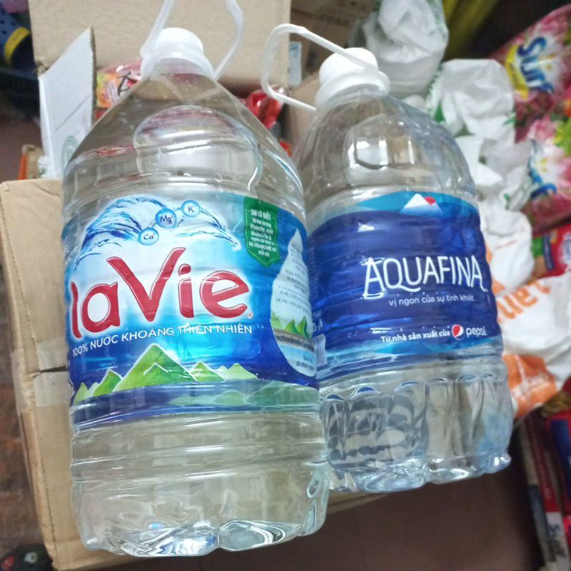 Can nước Lavie 5 lít