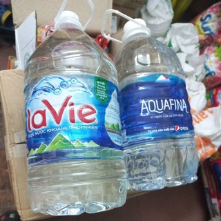 Can nước Lavie 5 lít