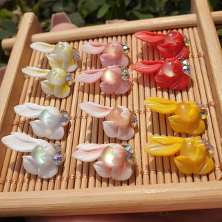 Hoa bột gốc ôm đá mắt mèo đính móng 11HA