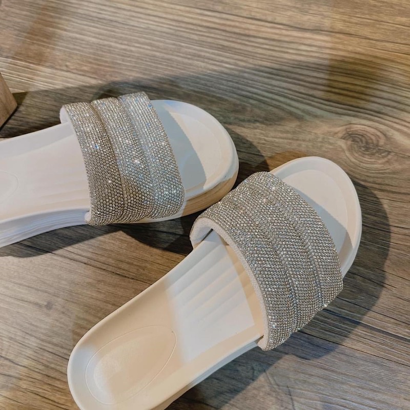 DÉP bản xoàng đá lấp lánh cao 5CM Hàng quảng châu