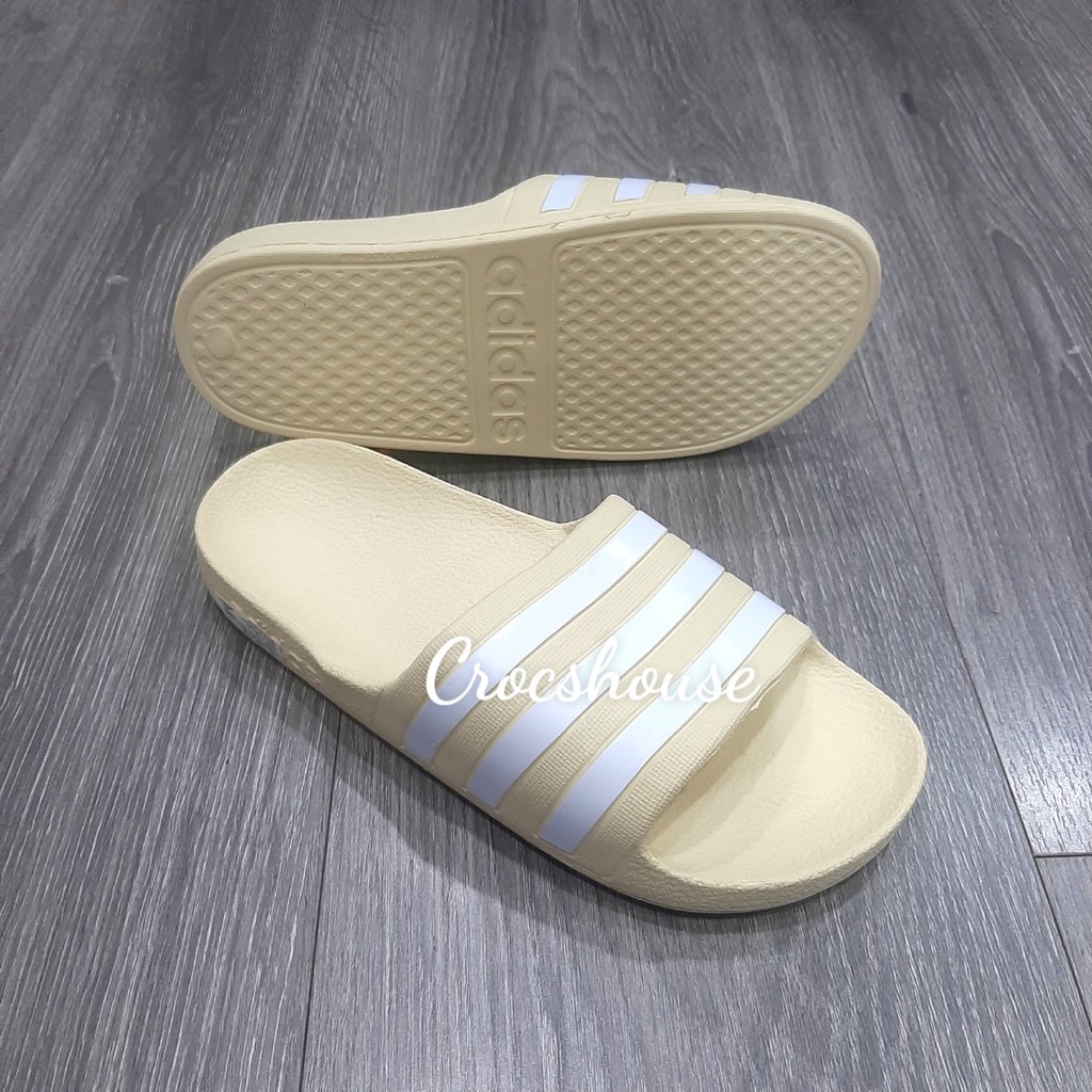 Dép quai ngang 3 sọc adidas dạng đúc siêu bền mẫu mới 2021, dép nữ- Crocs house