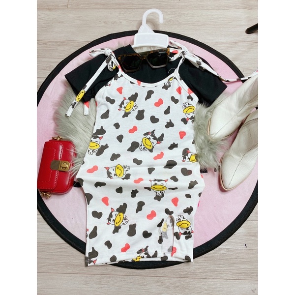 set áo thun đen + váy bò sữa cho bé