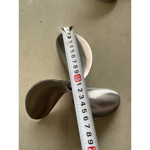 Chân vịt inox máy xăng 5hp, 5.5hp  chân vịt 3 cánh inox 316 lỗ ren 14mm, 16mm