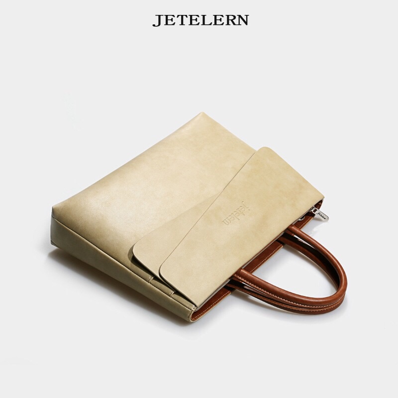 Cặp da văn phòng