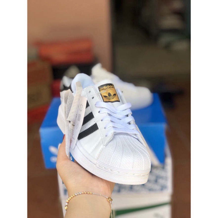 [🔥FULL BOX, BILL 💯🔥] Giày Thể Thao, Giày Sneaker Tem Vàng | BigBuy360 - bigbuy360.vn