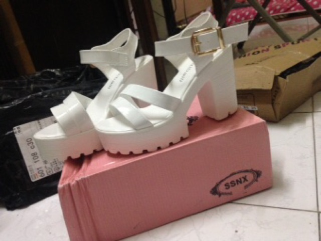 Dép cao gót nữ xinh