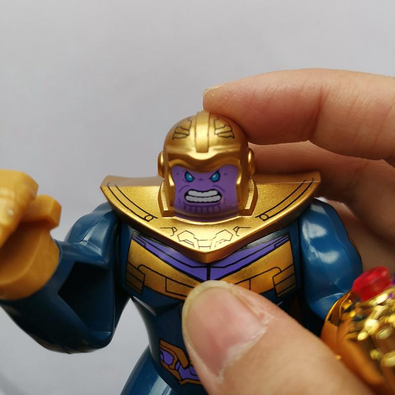 Đồ chơi mô hình Thanos Marvel vui nhộn cho bé