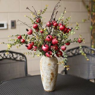 Cành lựu lá nhỏ