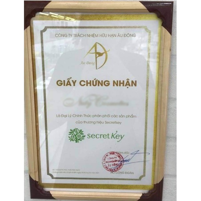 Kem ủ trắng toàn thân Secretkey Snow White Milky Pack 200ml