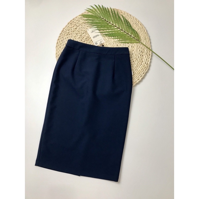 CV4 - Chân váy bút chì