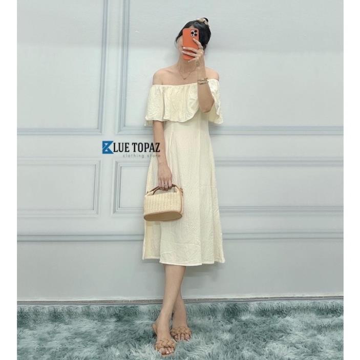 Đầm trễ vai đi biển
