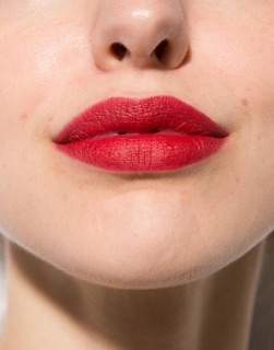 Kat Von D Studded Kiss Lipstick - HEXAGRAM