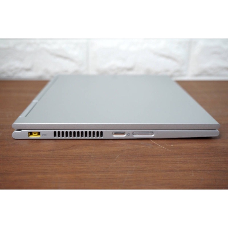 Laptop Nec Versapro VK23TG Core i7-6500U, 8gb ram, 256gb SSD, 13.3” Full HD IPS cảm ứng gập 360 độ, siêu mỏng nhẹ 800gam