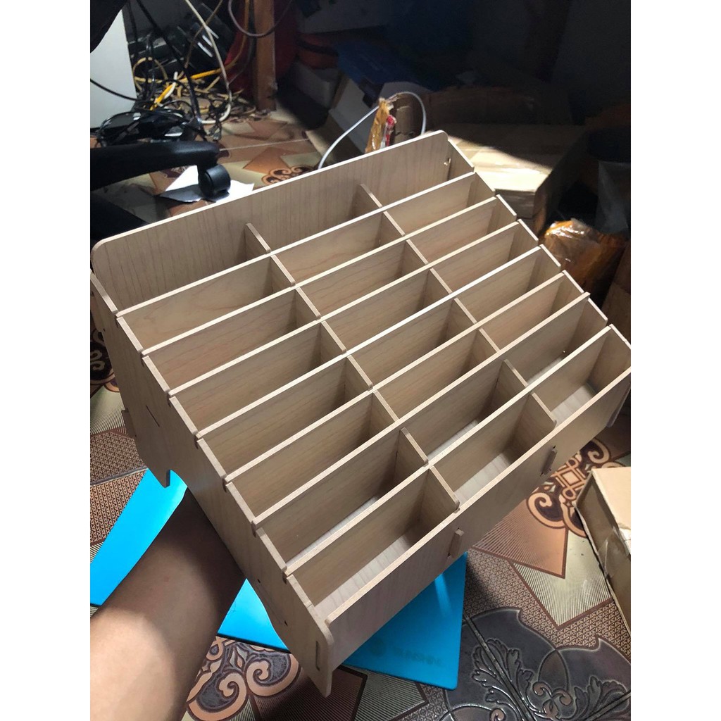 KHAY GỔ ĐỰNG MÀN HÌNH ĐIÊN THOẠI