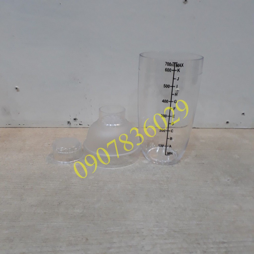 BÌNH LẮC PHA CHẾ COCKTAIL SHAKER 700ML TRONG SUỐT VẠCH CHIA IN ĐẬM