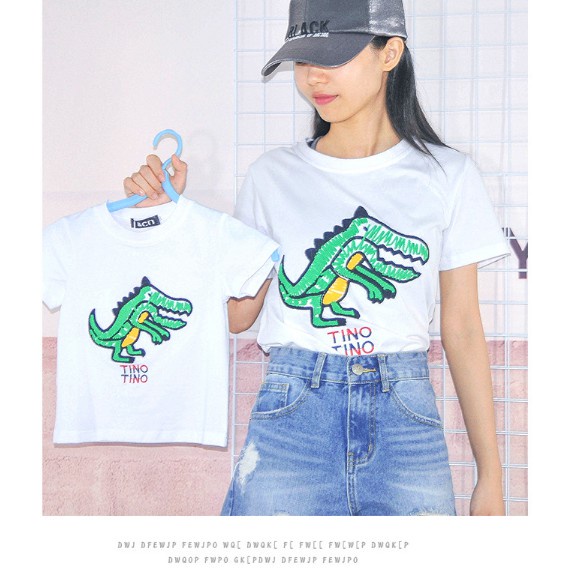 Áo thun phông nam nữ form rộng Familylove - Mẫu áo Unisex Cá Sâu TINO chất Cotton 100% cao cấp