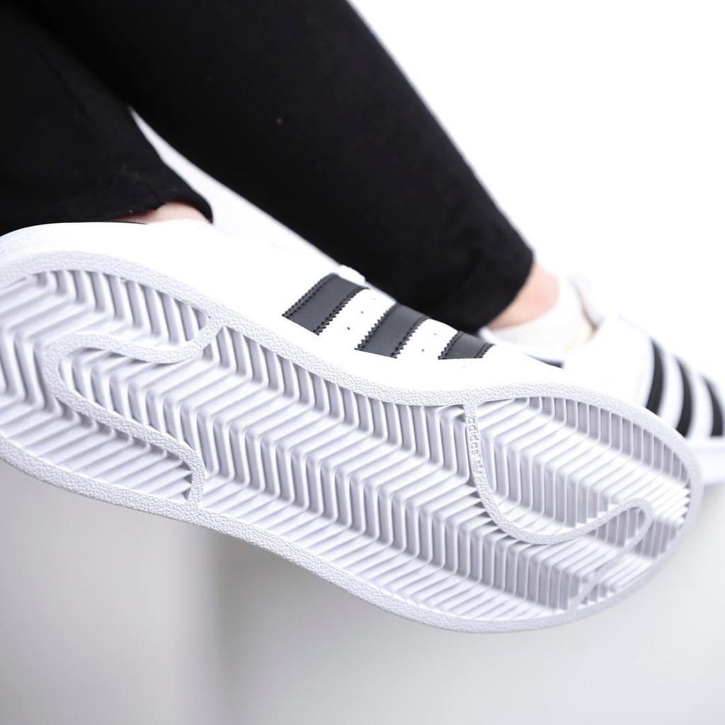 [FREESHIP - HÀNG AUTH KÈM BILL] Giày Sneaker Thời Trang Nam Nữ  Super Star Tem Vàng - Present Original Sneakers | BigBuy360 - bigbuy360.vn