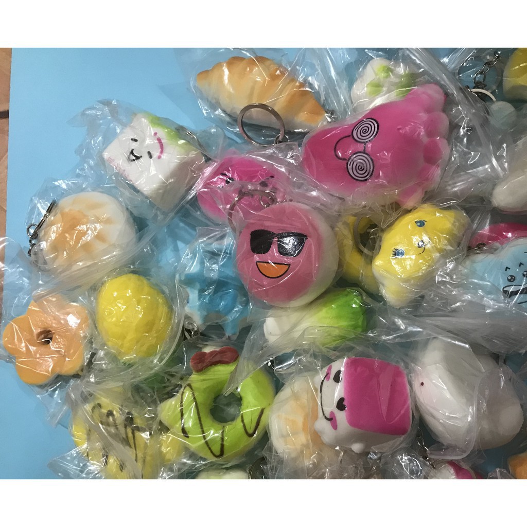 Combo 30 squishy đủ loại giá rẻ ngẫu nhiên tặng móc khóa- đồ chơi an toàn cho trẻ mã sản phẩm RJ4433