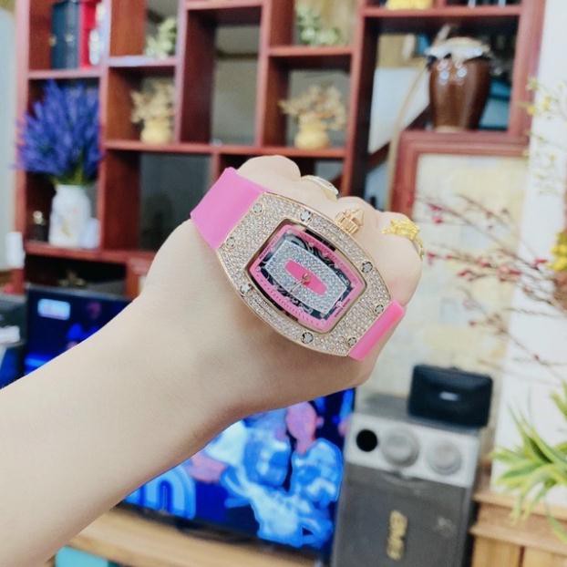 Đồng hồ nữ Richard mille dây silicon full đá sang trọng, hàng full box thẻ bảo hành 12 tháng.