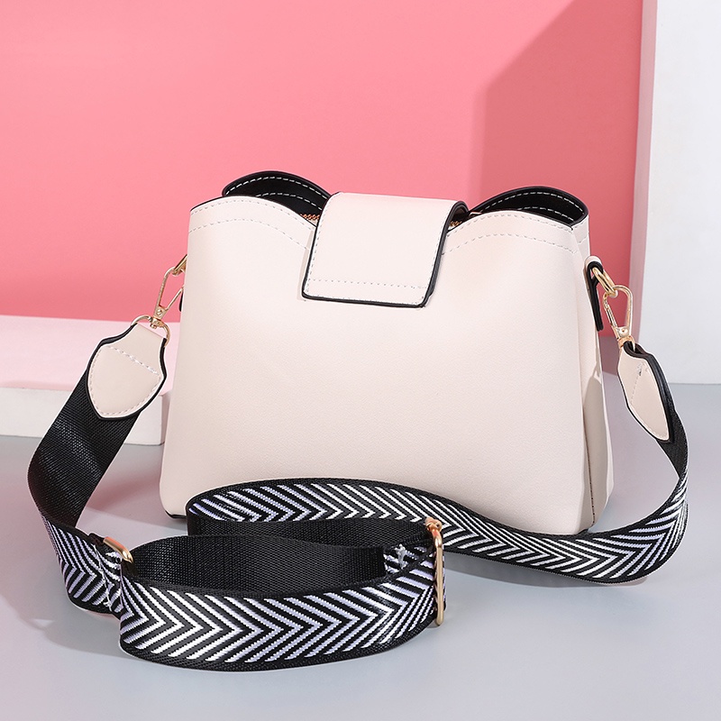 Túi Xách Nữ Đeo Vai Thời Trang Phong Cách Hàn Quốc